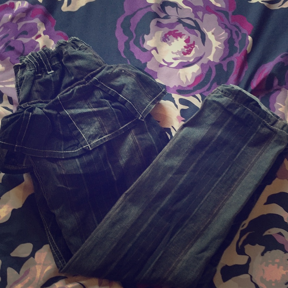 Cool Design Pants with a tiny little skirt